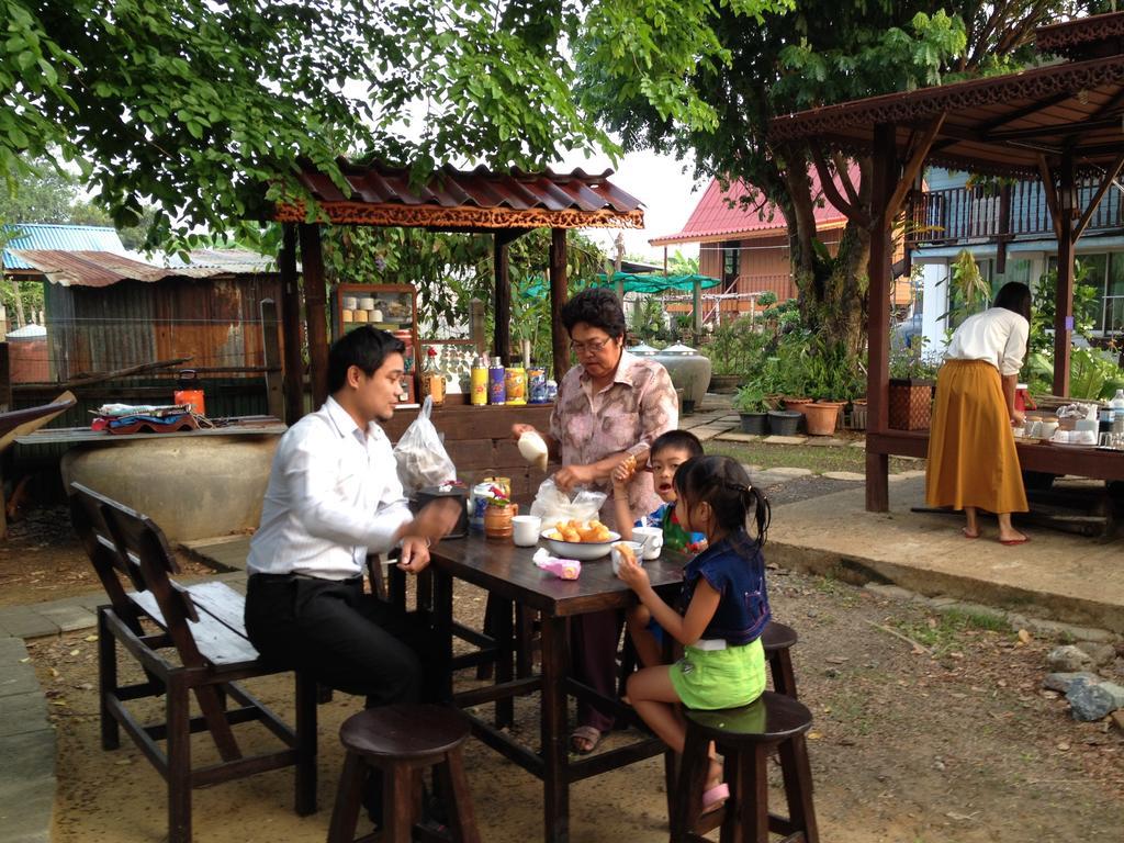 The Little Lopburi Village المظهر الخارجي الصورة