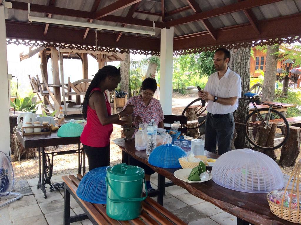 The Little Lopburi Village المظهر الخارجي الصورة